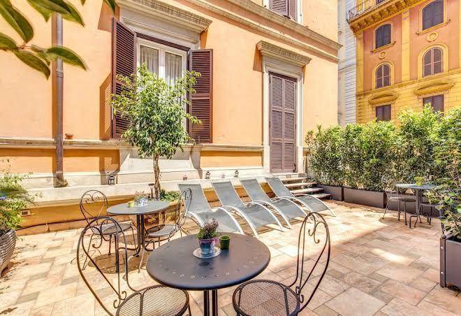 Ecce roma suites