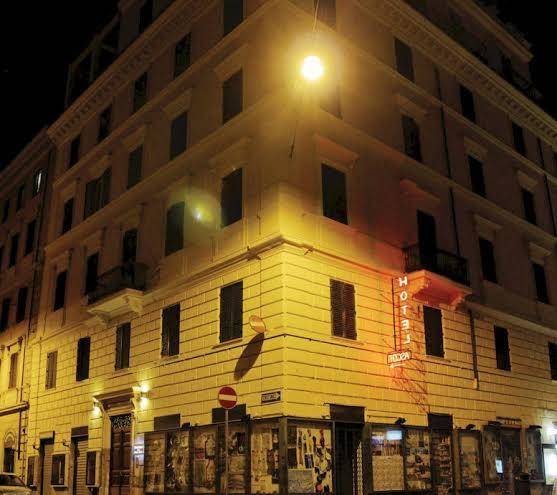 Hotel ascot