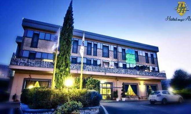Hotel degli amici
