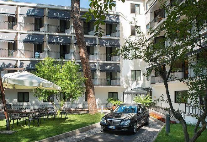 Hotel donna laura palace