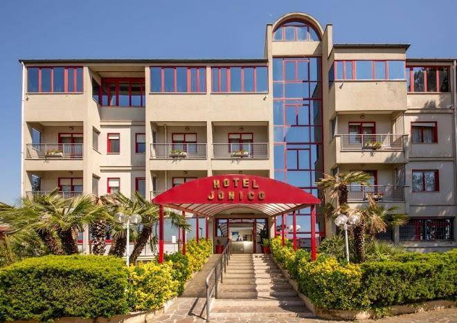 Hotel jonico