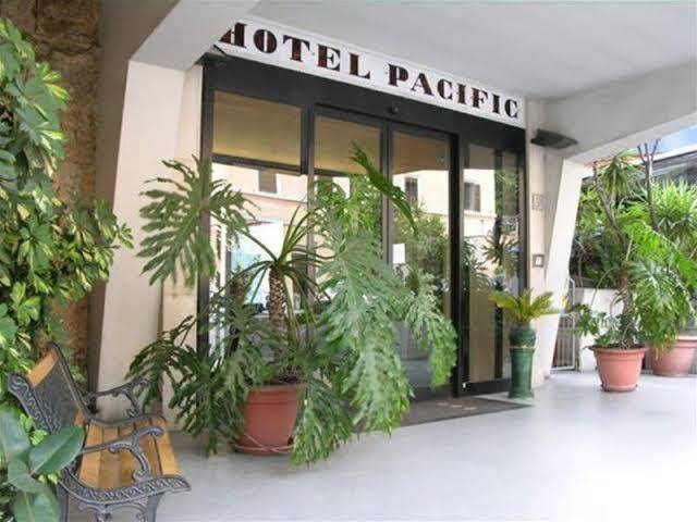 Hotel pacific
