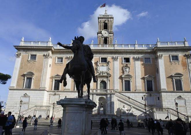 Hotel Re Di Roma Image