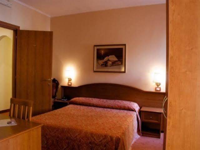 Intrastevere b&b