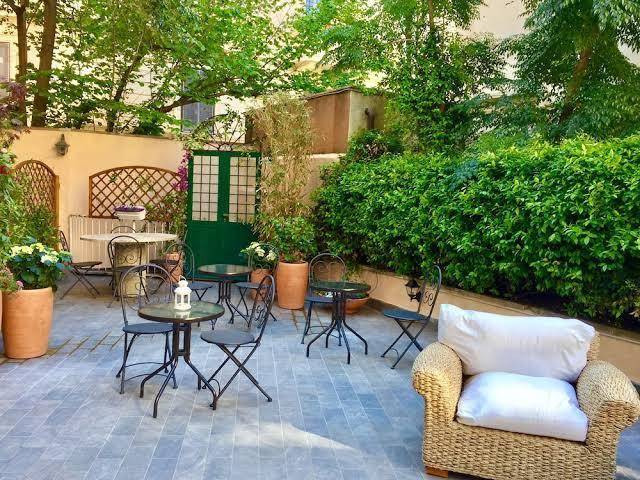 La Piazzetta Delle Regine Image