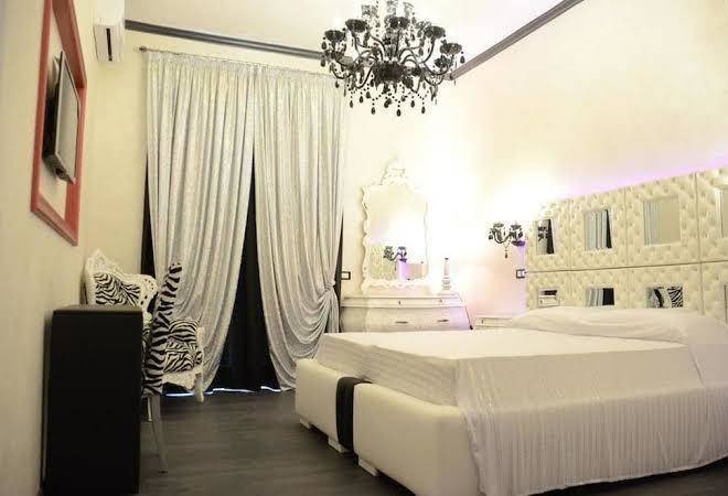 Luxury nomentano