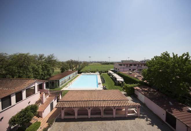 Mancini Park Hotel Image