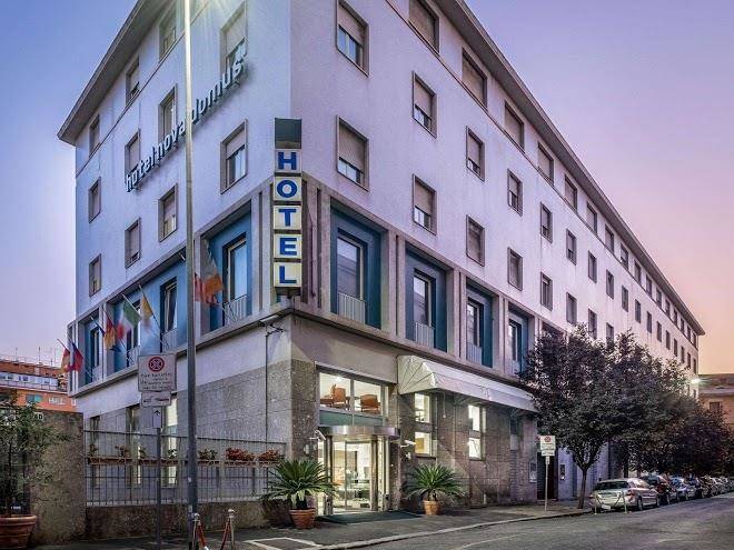 Quality hotel nova domus