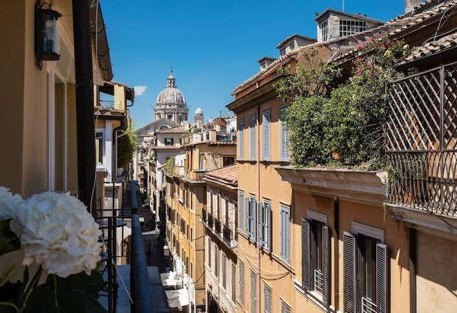 Rome55 piazza di spagna luxury suites
