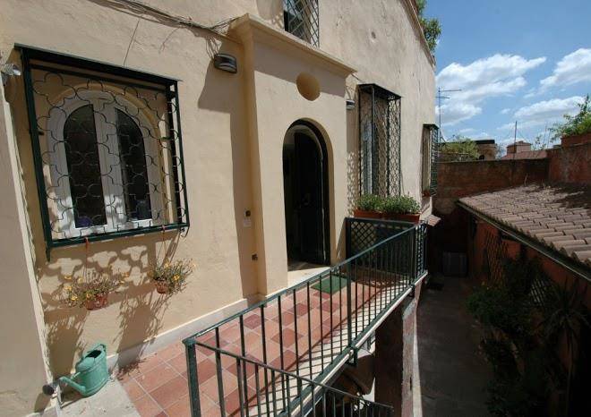 Salita di sant'onofrio 21