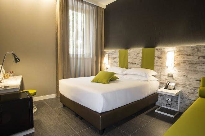 The Guardian Hotel Image