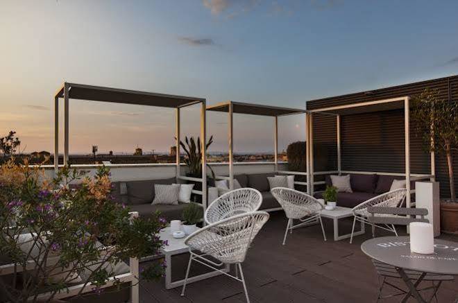 The independent hotel