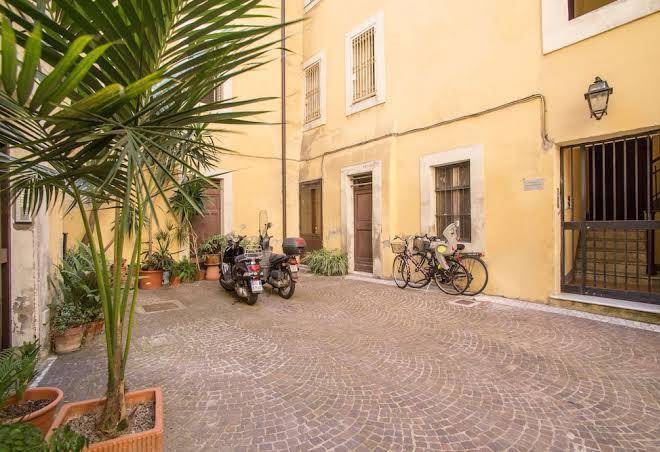 Top floor navona