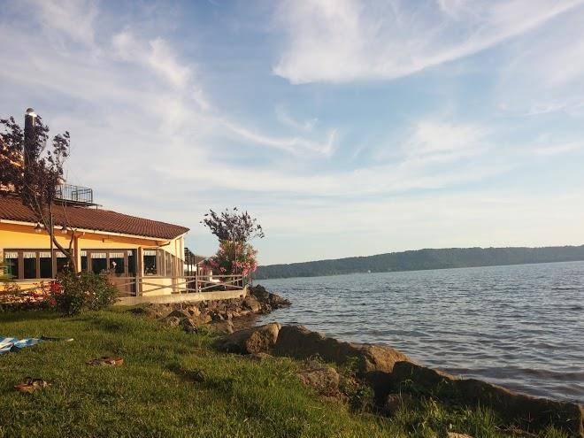 Cibo Lago E Vino La Bella Venere Image