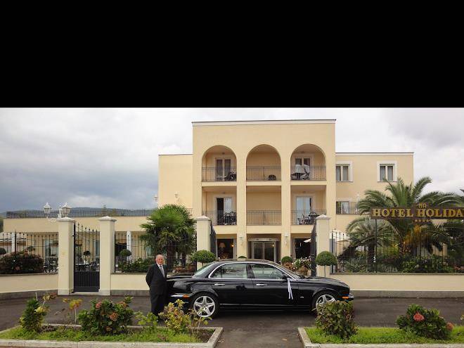 Hotel holiday sul lago