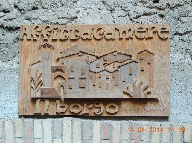 Il borgo affitacamere