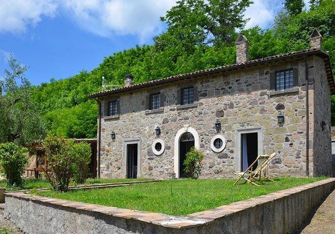 La polverosa azienda agricola e agrituristica