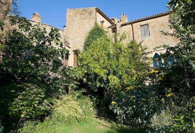 Palazzo contino