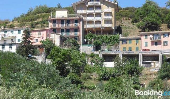 Albergo caprile sas