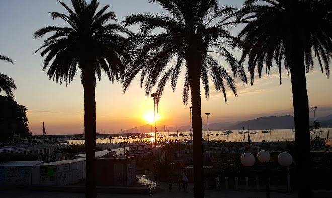 Daria Residence Image