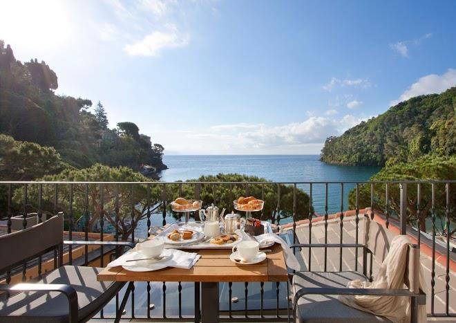 Eight hotel paraggi