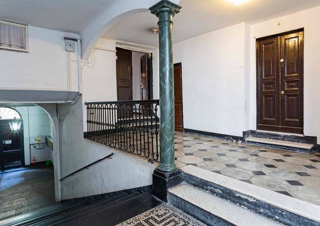 La finestra sui vicoli di genova