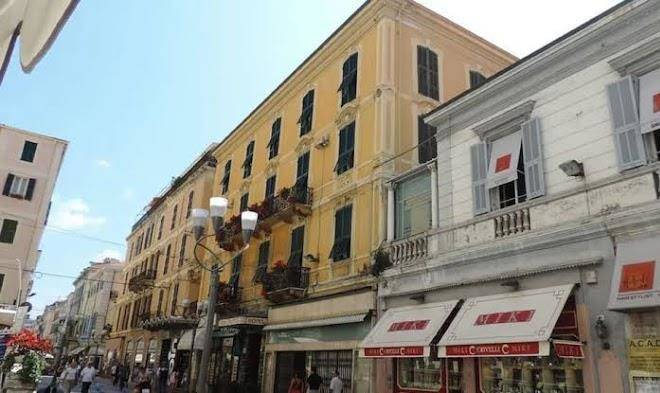 Albergo eletto sas