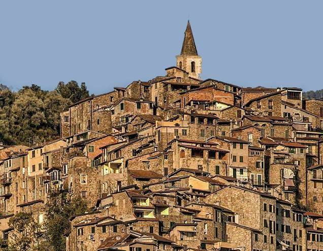 B&b da giua' apricale citr 008002 beb 0005