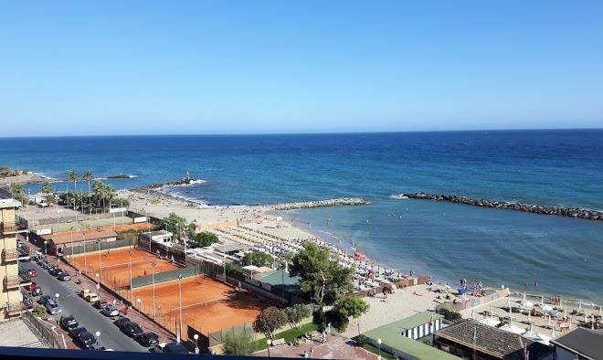 Bouganville riviera