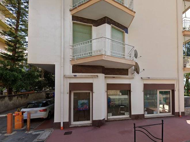 Rentopolis fronte mare taggia