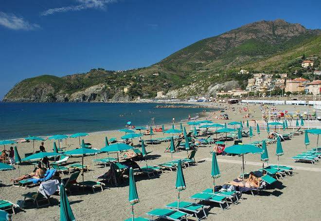 Costa morroni levanto cinque terre