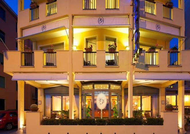 Hotel florida lerici