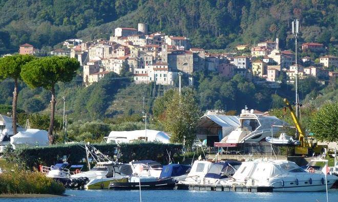Iron gate marina3b