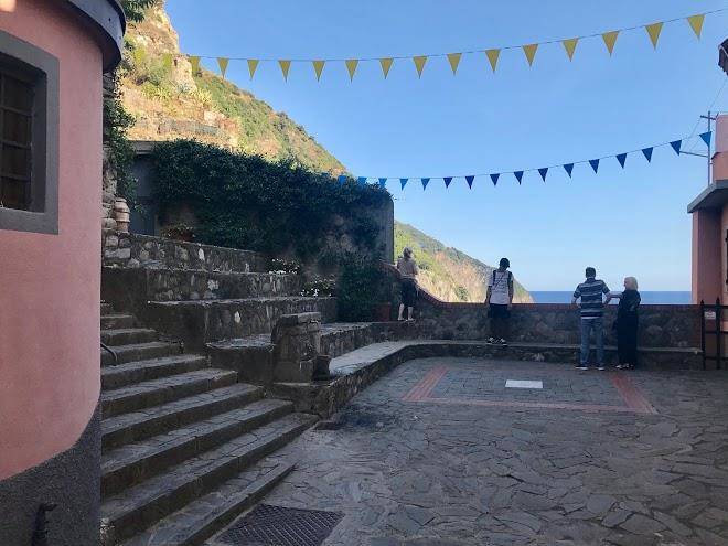 La linea d'acqua affittacamere a manarola