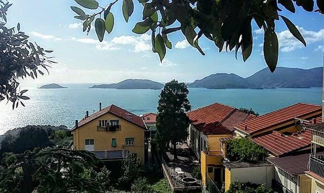 La Serra Di Lerici Image