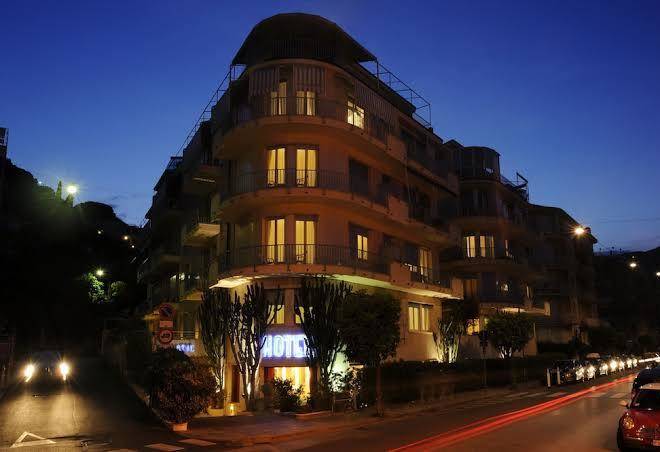 Hotel majestic