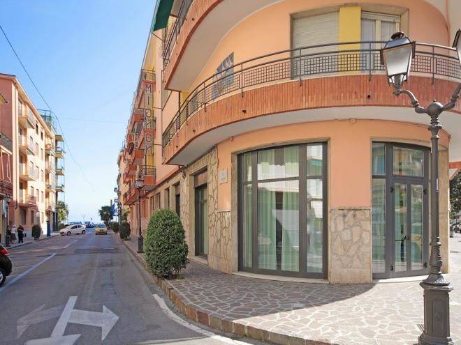 Hotel Mignon Alassio Image
