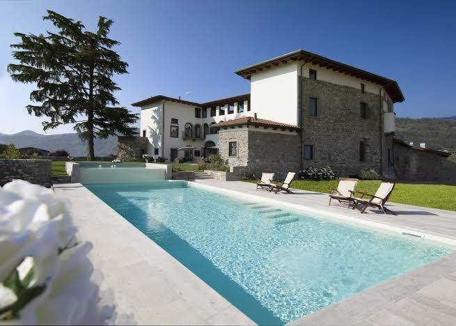 Podere castel merlo agri wine relais