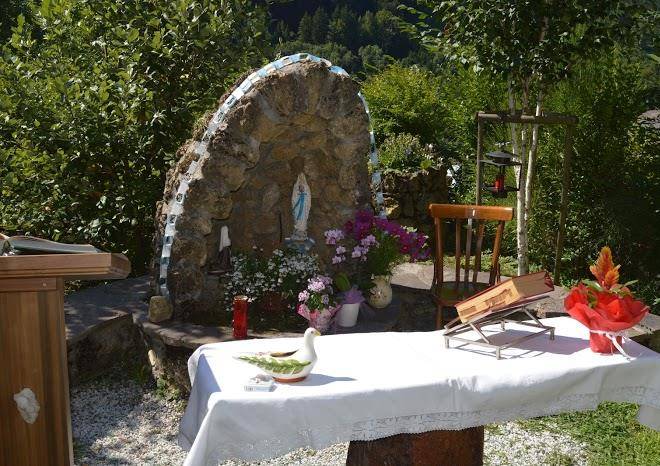 Regina Dei Monti Image