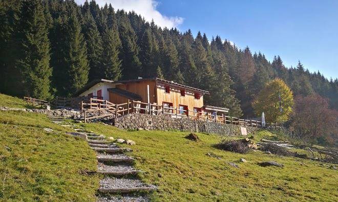 Rifugio alpe corte