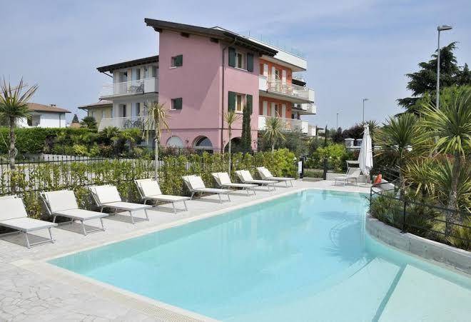 Acqua resorts