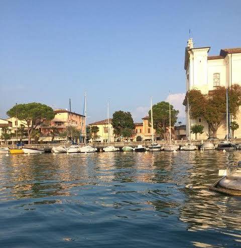 Caselli vigole al sole