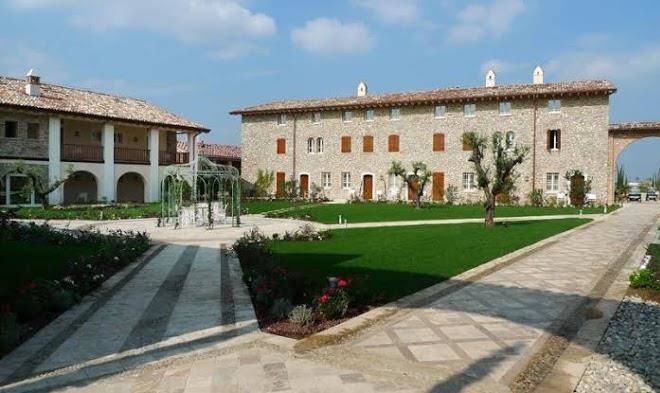 Chervo Golf Hotel And Resort San Vigilio Image