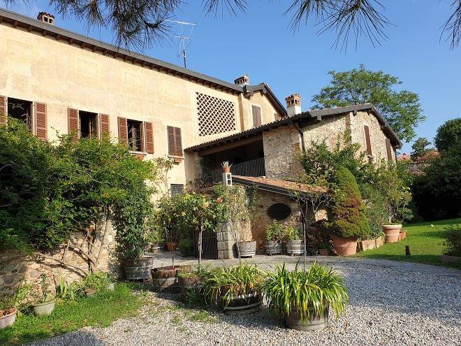 Franciacorta country lodges
