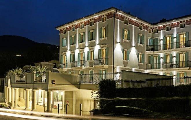 Garda Palace Hotel Gardone Garda Lake Hotel Image