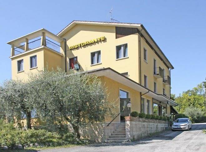 Hotel olivi di bresciani pier franco