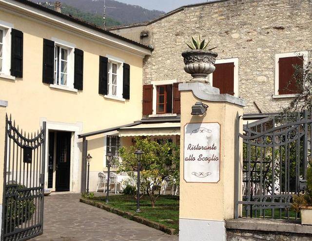 Ristorante allo scoglio