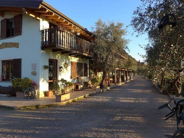 Scuderia castello srl societa agricola