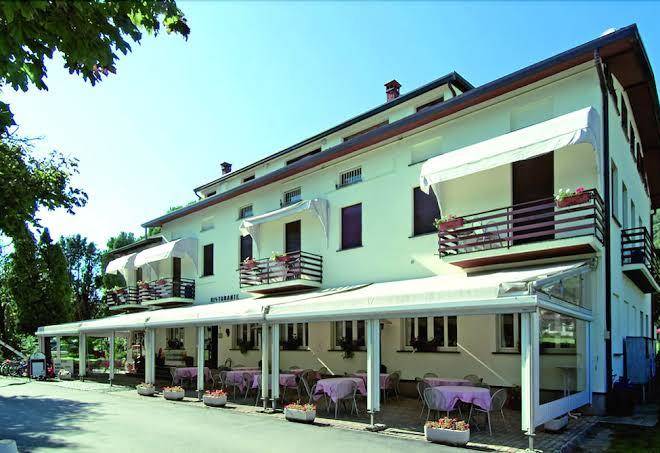 Au lac de como