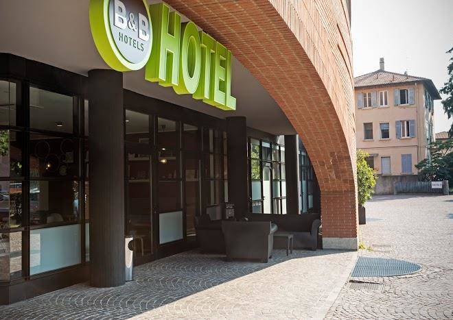 B&b hotel como